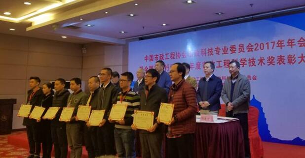 PT��Ѷ|һ������