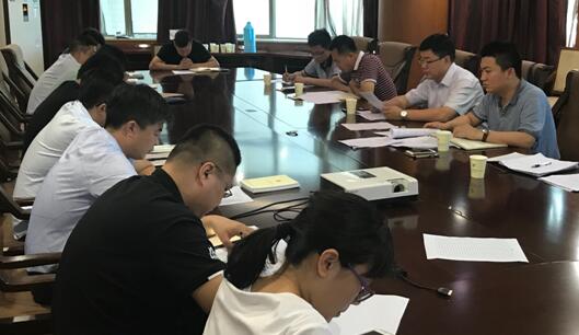 PT��Ѷ|һ������