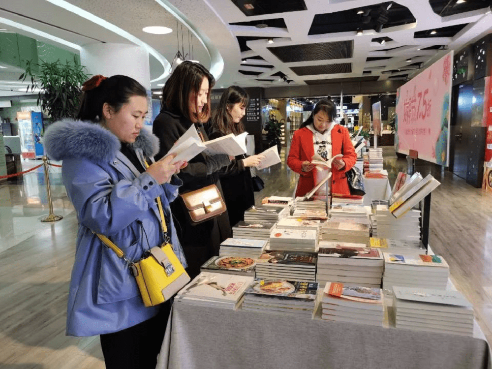 PT��Ѷ|һ������