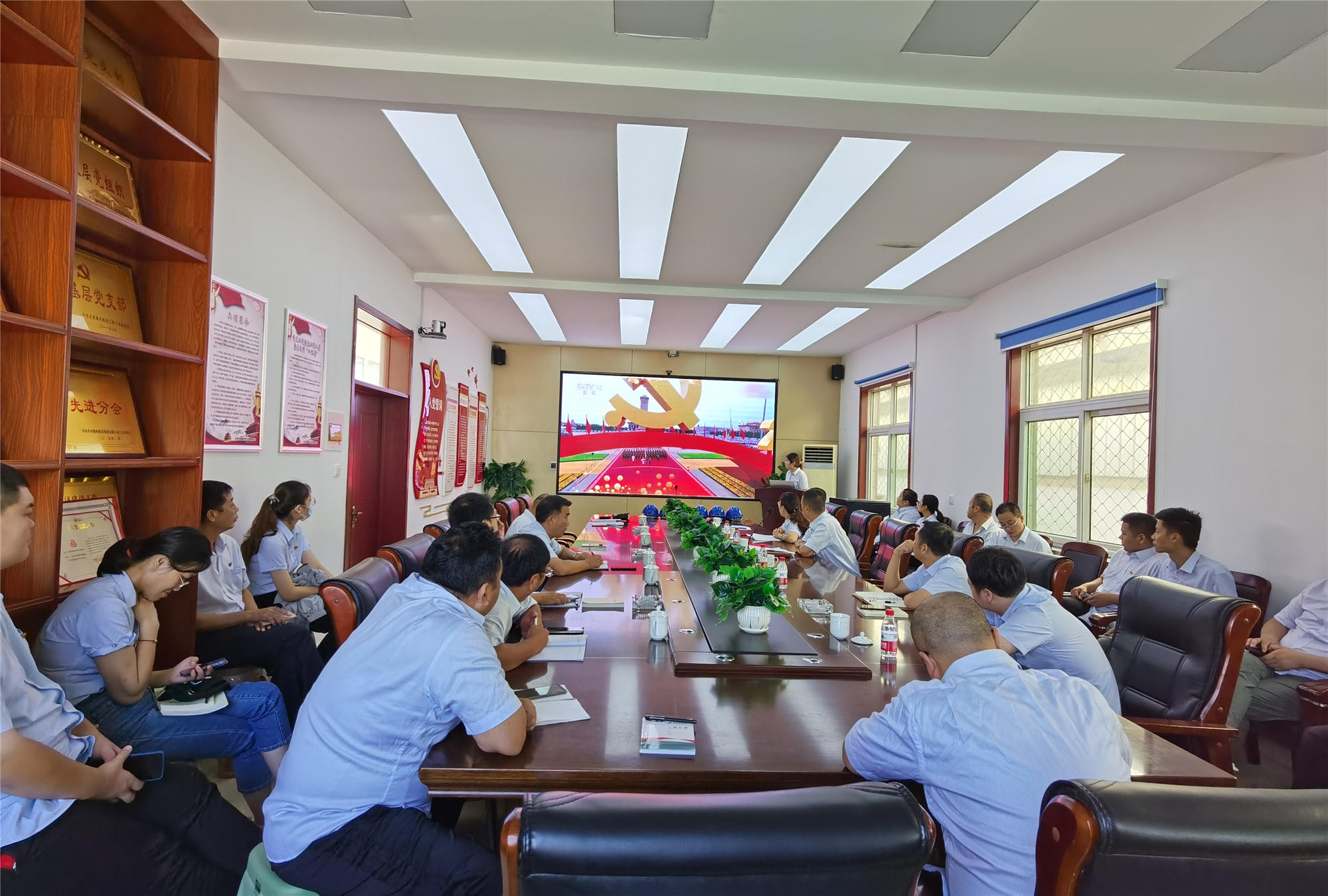 PT��Ѷ|һ������